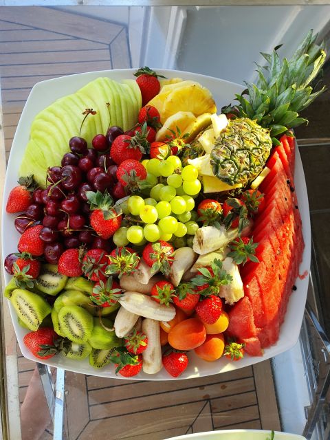 Mykonos: Semi-Prive Aegean Sunset Cruise With Mykonian Snack - Scenic Views and Highlights