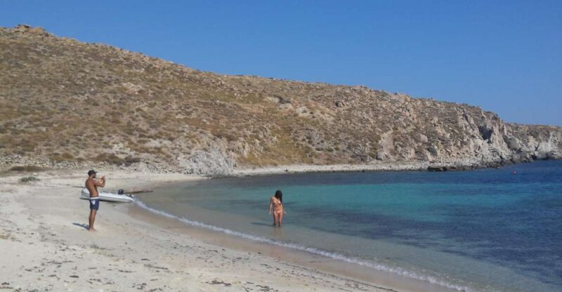 Mykonos: South Beaches & Rhenia Yacht Cruise With Transfers - Itinerary Highlights