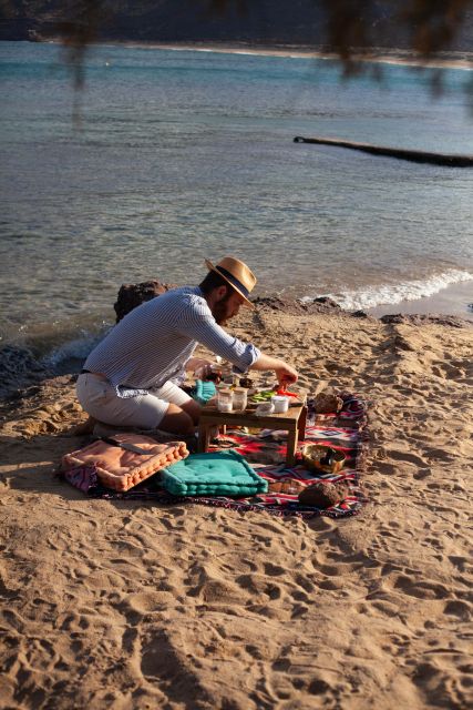 Mykonos: The Greek Meze Picnic - Key Points