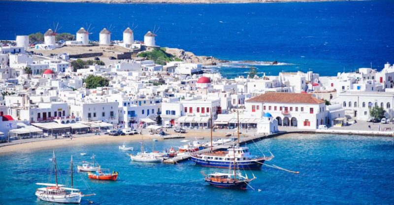 Mykonos Town Private Walking Tour - Explore Mykonos Town