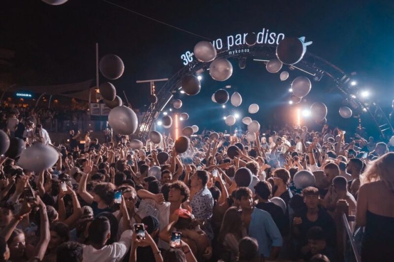 Mykonos: VIP Nightlife Reservations - Morning Beach Club Experience