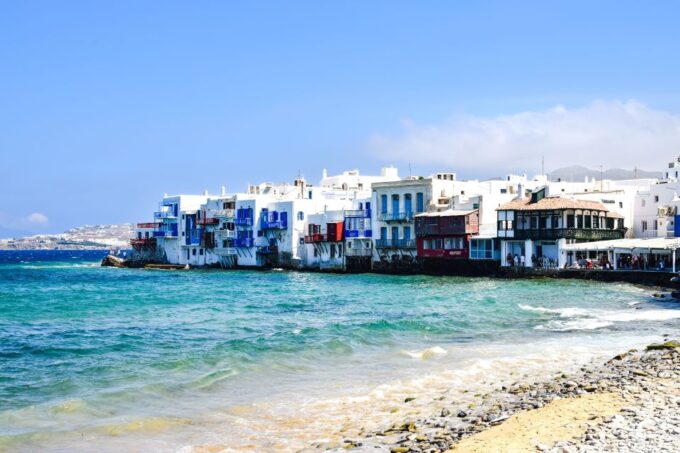 Mykonos: Walking Tour & Food Tasting Beach Picnic - Artisanal Local Food