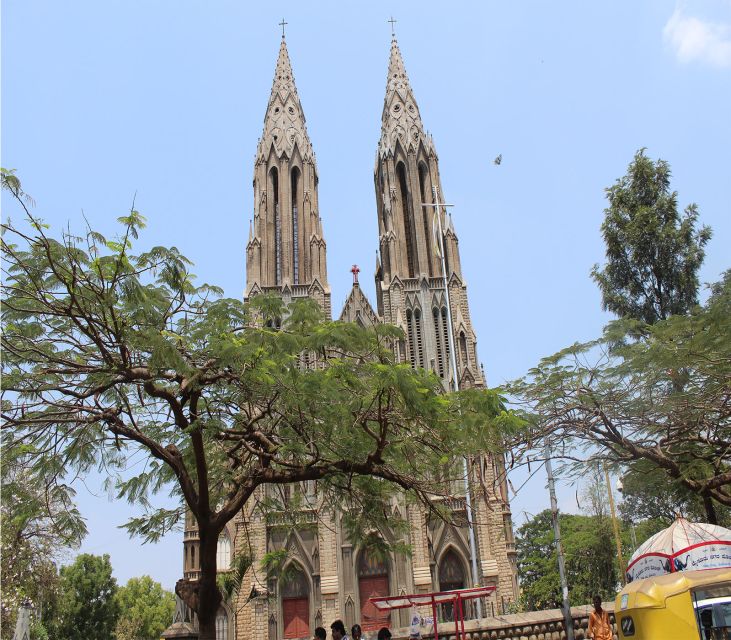 Mysore: Day Excursion With Lunch From Bangalore - Indulging in Local Cuisine