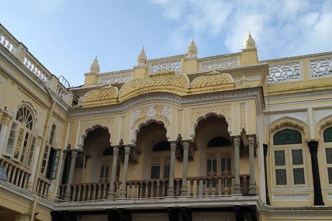 Mysore Private Day Tour From Bangalore - Cuisine, Yoga, and the Stunning Palace