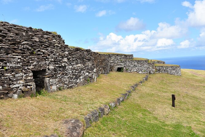 Mysteries and Legends: Complete Journey of Rapa Nui in 3 Tours - Unraveling the Birdman Legend