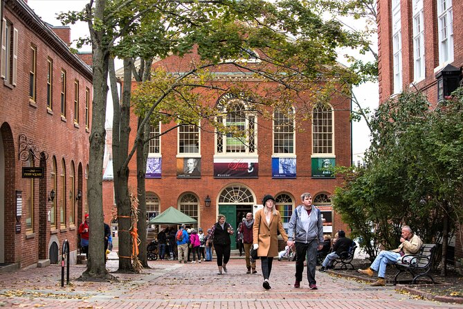 Mysteries and Murders of Salem Guided Night-Time Walking Tour - Haunting Narratives
