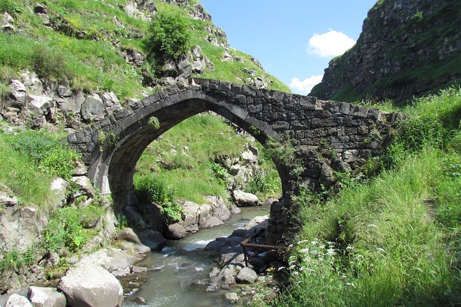 Mysterious Zarni Parni and Sanahin, Haghpat Monasteries - Reviews and Ratings