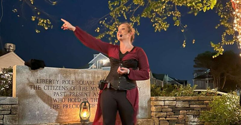 Mystic: Ghosts of Christmas Past Downtown Walking Tour - Customer Feedback