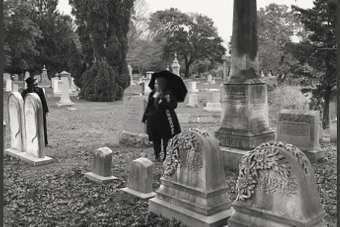 Mystic Moonlit Graveyard Ghost Tour - Parking Information