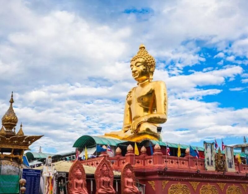 Mystical Chiang Rai & White Temple Day Tour - Transportation and Guide