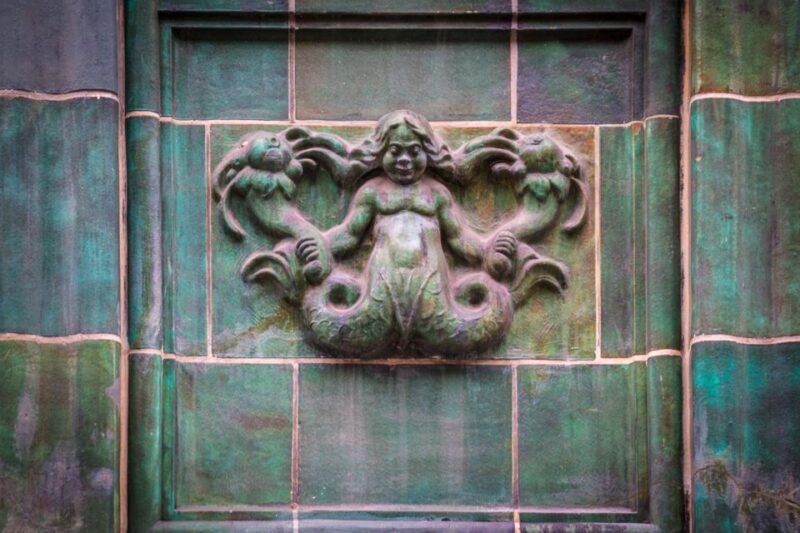 Mystical Hamburg: Walking Tour in German - Experience Highlights