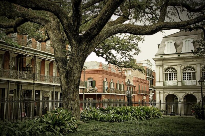Mystique of the Lower French Quarter - Key Points