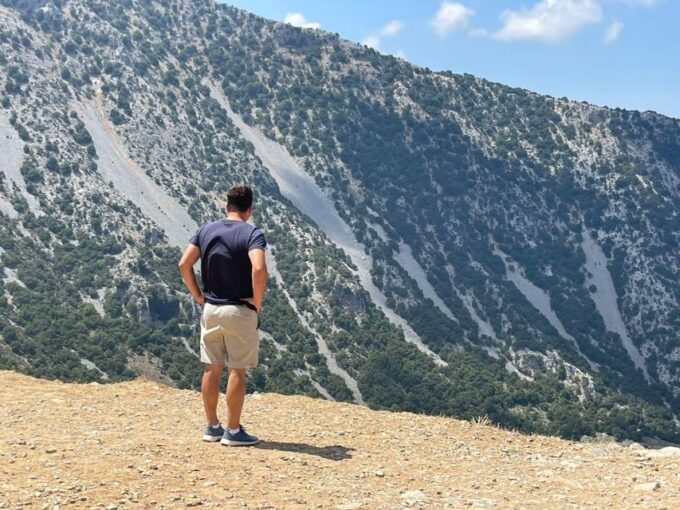 Mythical Escape: Zeus Cave & Knossos Palace From Elounda - Frequently Asked Questions