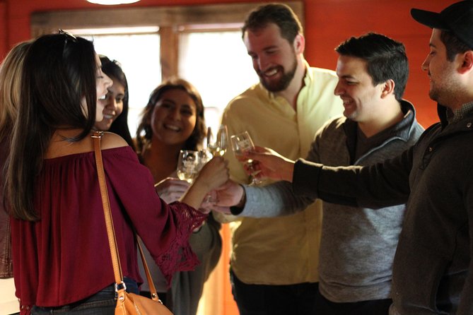 N. Georgia Mountains Private 3 Vineyard (8 Guest Min.) Wine Tour - Lunch and Live Entertainment