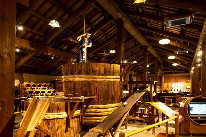 Nada Gogo Sake Brewery Tour in Kobe From Osaka - Key Points