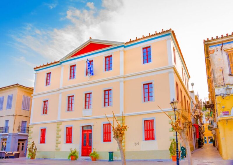 Nafplio: City Walking Tour - Exploring Nafplions Quaint Charm