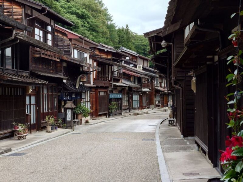 Nagano/Matsumoto: Matsumoto Castle and Narai-juku Day Trip - Highlights of the Trip