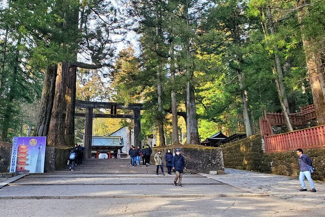 Nagano Private Tour With English Speaking Driver - Discovering Matsushiro Castle