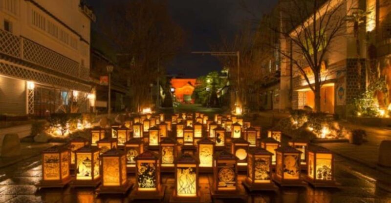 Nagano: Snow Monkeys & Zenko-ji Tomyo Lantern Festival Tour - Dinner and Local Restaurant