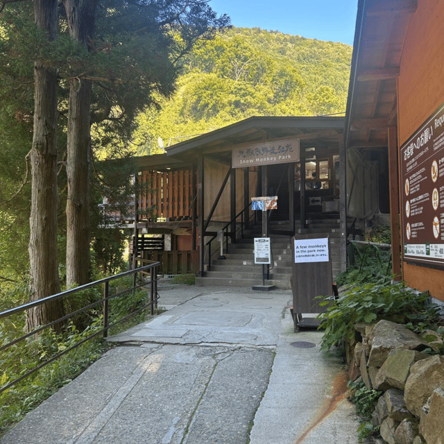 Nagano/Tokyo: Snow Monkey Private Day Tour At Lowest Rate - Pickup and Transportation