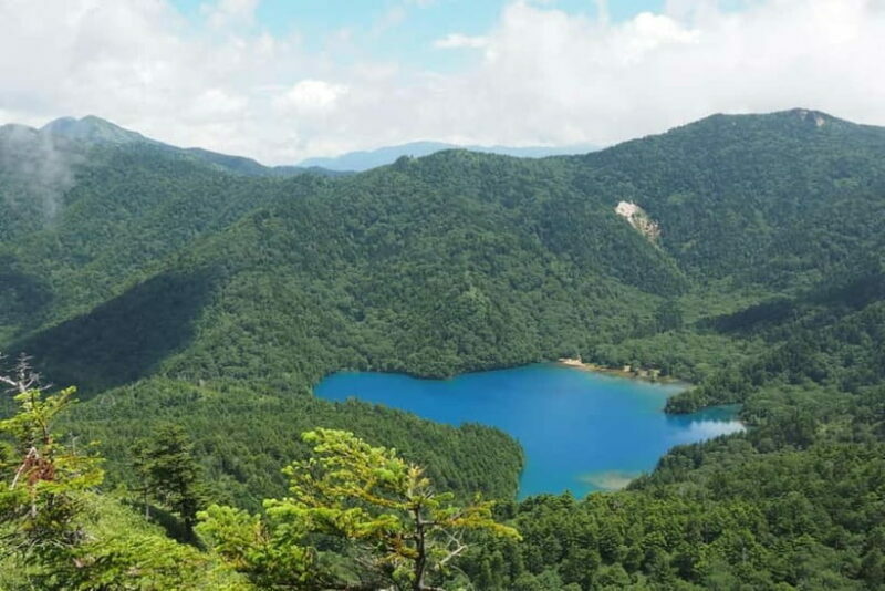 Nagano UNESCO Park: Emerald Acid Lake & Ghibli Onsen Town - The Charm of Ghibli-Inspired Onsen Towns