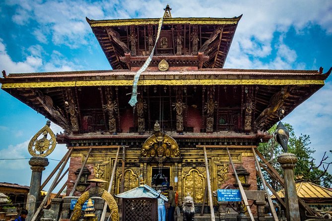 Nagarkot Sunrise View and Day Hike to Changu Narayan Temple - Sunrise Viewing