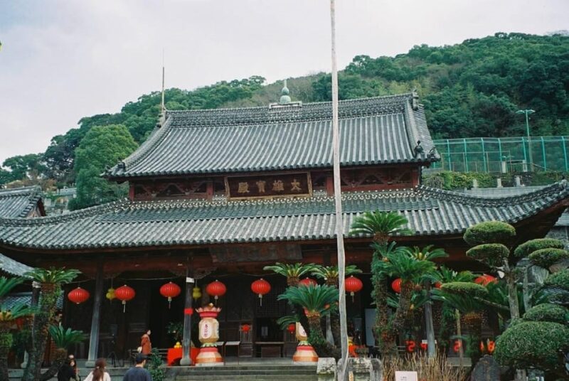 Nagasaki Like a Local: Private Guided Walking Tour - Experience Highlights