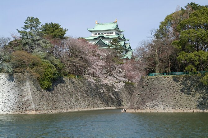 Nagoya Castle Cherry Blossom Festival and Tokugawaen Walking Tour - Tour Inclusions and Exclusions