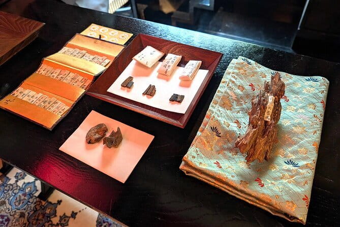 Nagoya Kakuozan Historical Walk With Incense Ceremony Experience - Savoring a Delightful Lunch in Nagoya