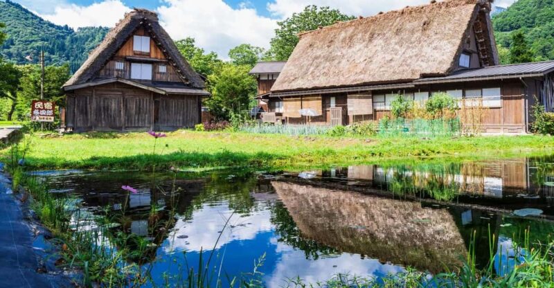 Nagoya: Shirakawa-go, Gujo, Hida Takayama Historic Day Tour - Exploring Shirakawa-go in Different Seasons