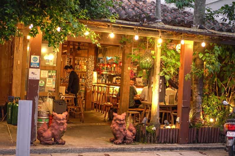 Naha Bar Hopping Tour in Okinawa - Itinerary