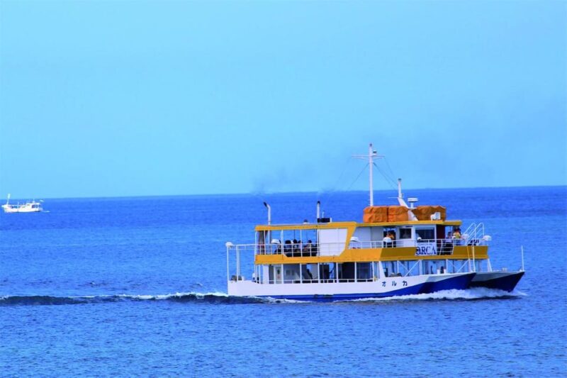 Naha: Orca Spotting Glass Bottom Boat and Sam's Famous Steak - Meal Options and Dietary Accommodations