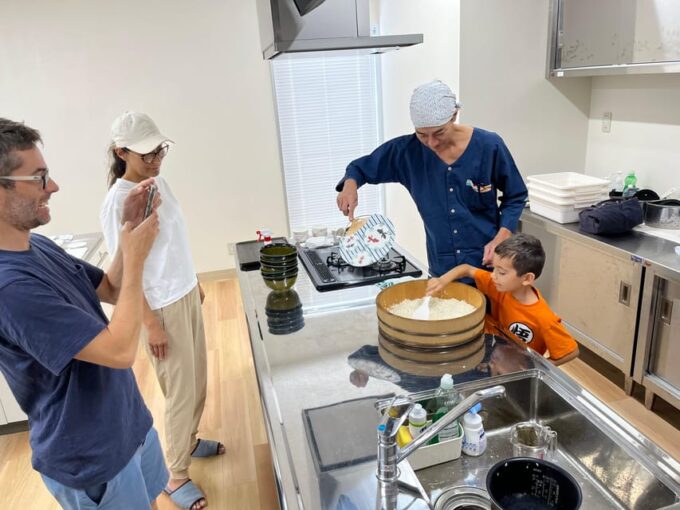 Naha: Sushi Making Experience With All-You-Can-Drink Party - Attire and Age Recommendation