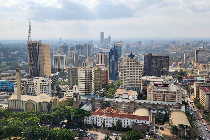 Nairobi City Sights, Giraffe Encounters and Bomas Kenya Tour - Group Size
