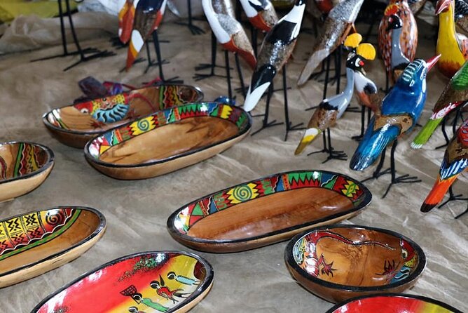 Nairobi City Walking Tour With Traditional Kenyan Lunch - Discover Kenyan Artistic Traditions