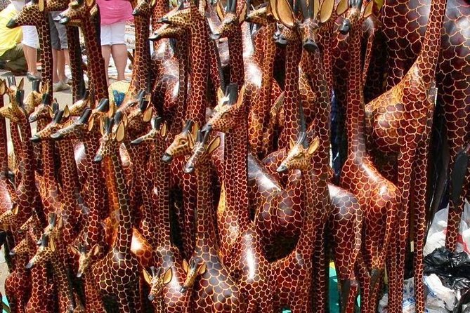 Nairobi Guided Cultural Shopping Experience Day Tour - Group Size and Guide