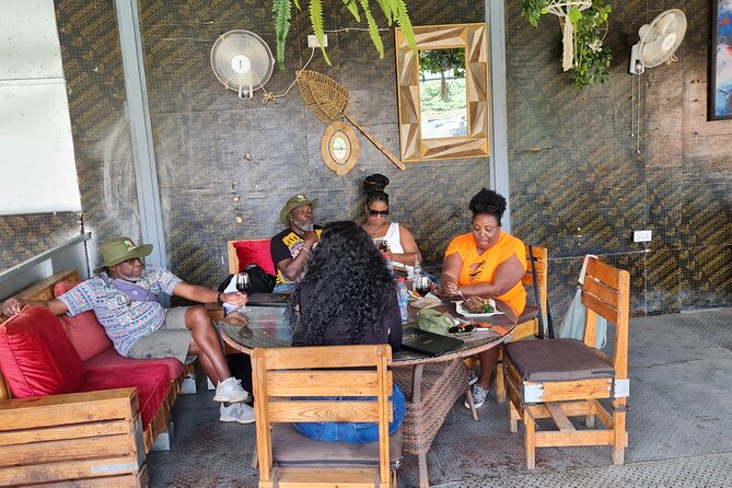 Nairobi Historical Walking City Tour - Exploring Local Souvenirs