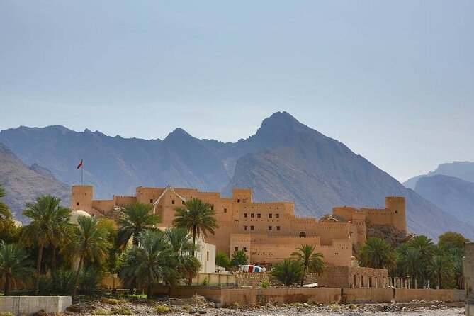 Nakhal Fort-Nakhal Hotspring-Wadi Bani Awf-Bilad Sayt - Private Full Day Tour - Accessibility and Health Considerations