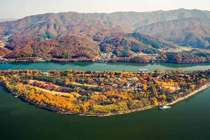 Nami Island & Garden of Morning Calm & Gangchon Railbike Tour - Operated by S.A. Tour