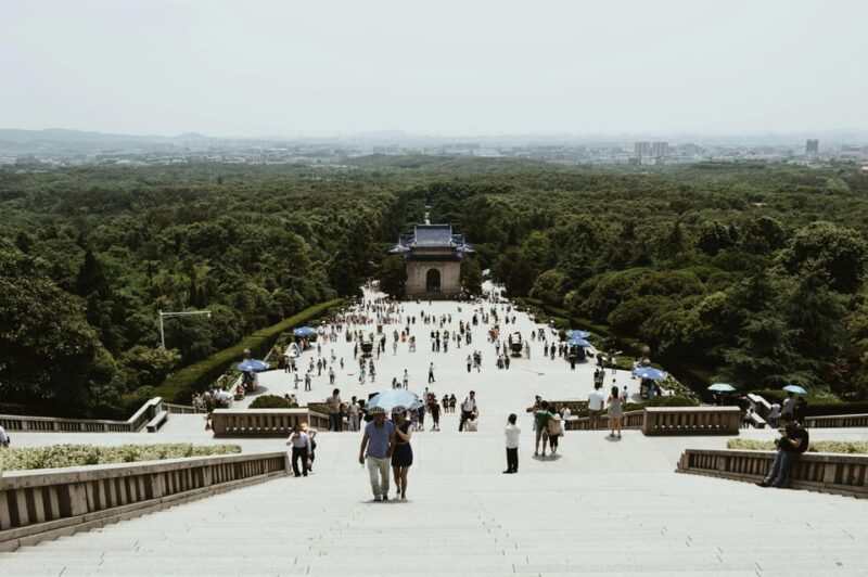 Nanjing : Temples, Ancient Walls, Qinhuai River Night Cruise - Key Points