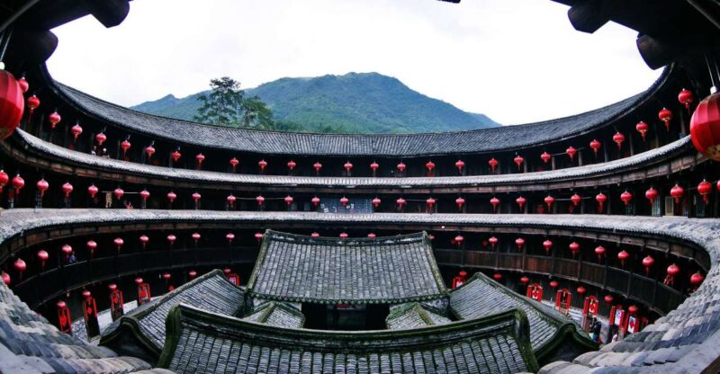 Nanjing Tianluokeng Hakka Cluster Trip From Xiamen - Key Points