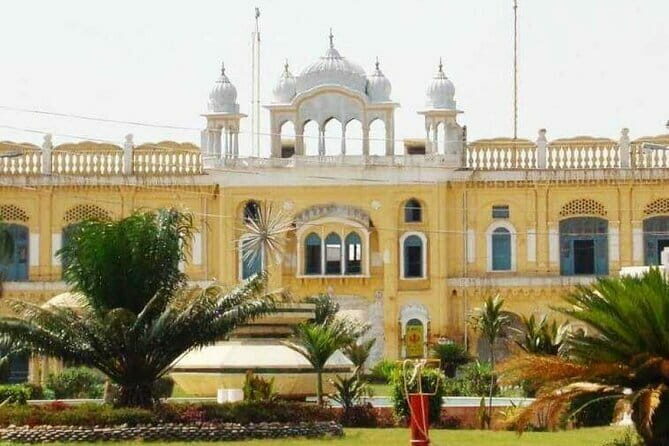 Nankana Sahib Gurdwara One Day Guided Tour - Scenic and Cultural Stops Along the Way