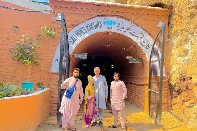 Nankana Sahib Gurdwara One Day Guided Tour - Authentic Experience and What Travelers Say