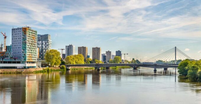 Nantes: Express Walk With a Local in 60 Minutes - Frequently Asked Questions