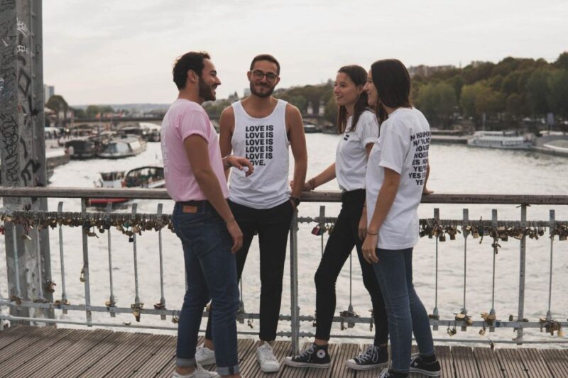 Nantes: Family Quest Guided Walking Tour - Explore Historic Cathedrals and Royal Squares