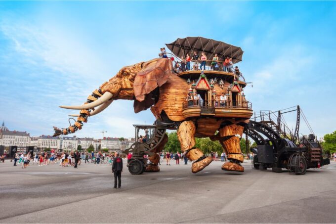 Nantes: First Discovery Walk and Reading Walking Tour - Frequently Asked Questions