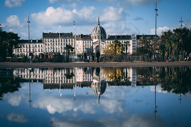 Nantes Instagram Photo Stop Tour With a Local Guide - Inclusions and Exclusions