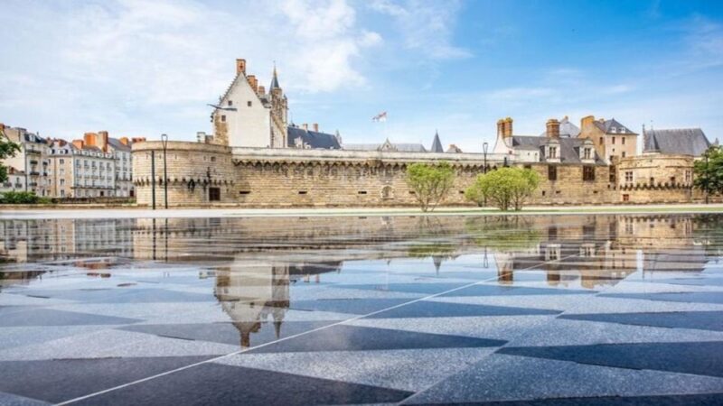 Nantes : Must-see Attractions Walking Tour - Itinerary