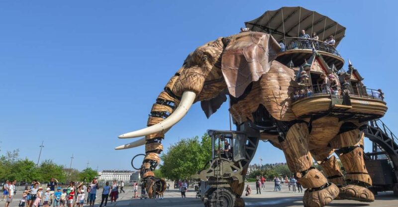Nantes: Outdoor Escape Game Robbery In The City - Key Points