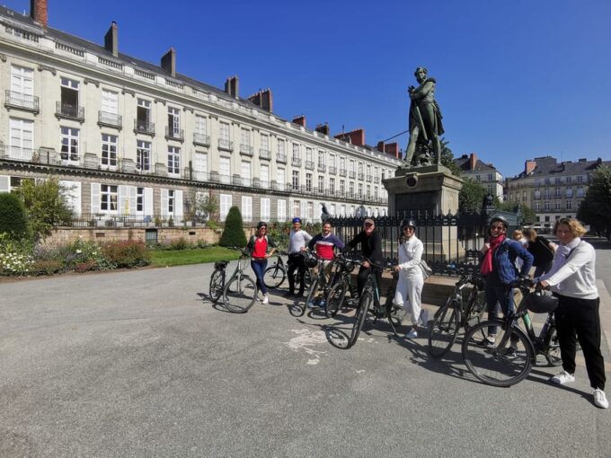Nantes: Panoramic Tour by Electric Bike - Exploring Nantes by Bike